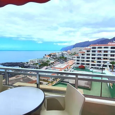 Appartamento Arenas Negras 13, Alojamiento Con Vistas A La Playa Puerto de Santiago (Tenerife)
