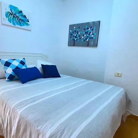Lägenhet Arenas Negras 13, Alojamiento Con Vistas A La Playa *